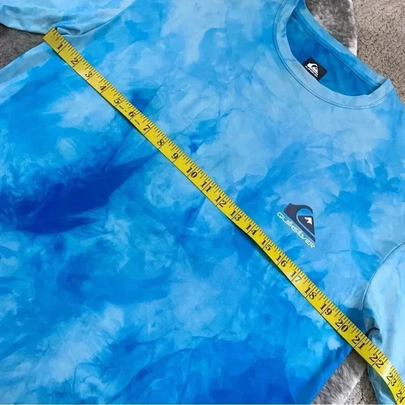 Quiksilver Tie Dye Surf Tee Rashguard - Picture 10 of 10